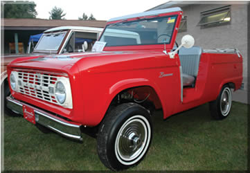 Click here to visit BroncoDiecast.com